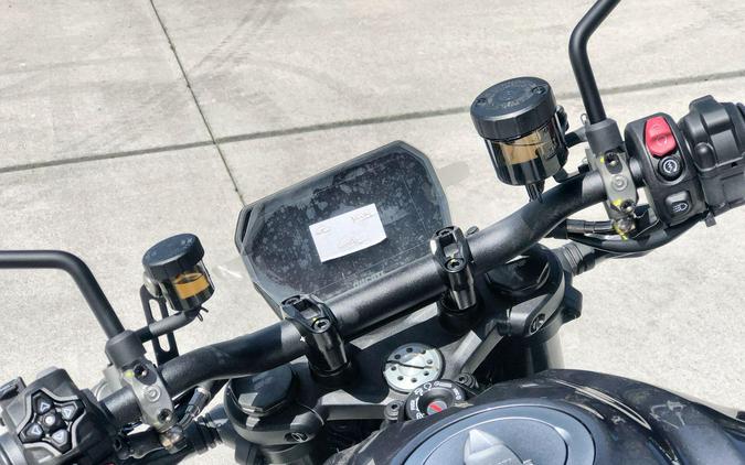 2027 Ducati MONSTER 896