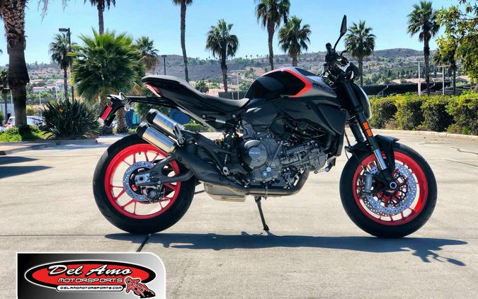2027 Ducati MONSTER 896