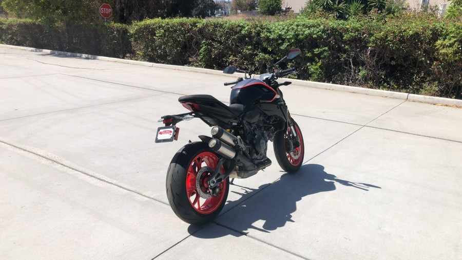 2027 Ducati MONSTER 896