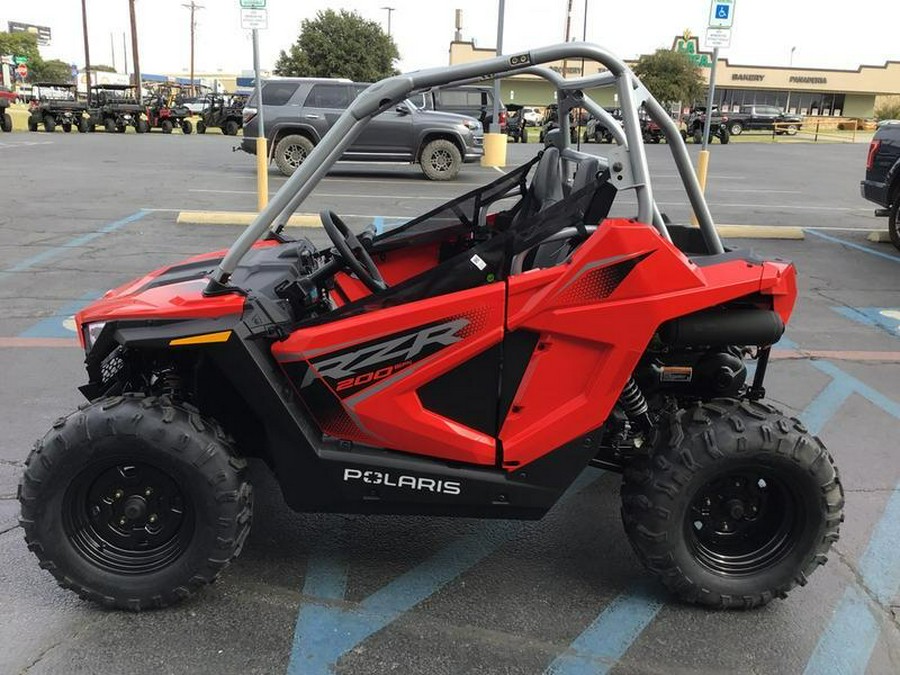 2026 POLARIS RZR 200 EFI