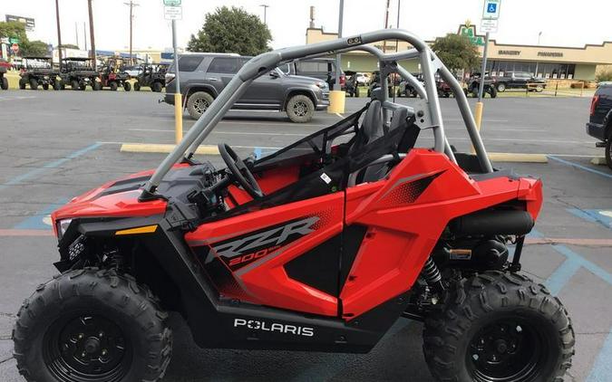 2026 POLARIS RZR 200 EFI