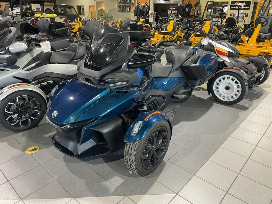 2023 Can-Am Spyder RT