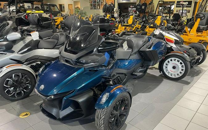 2023 Can-Am Spyder RT Review [Celebrating 2023 IFRD]