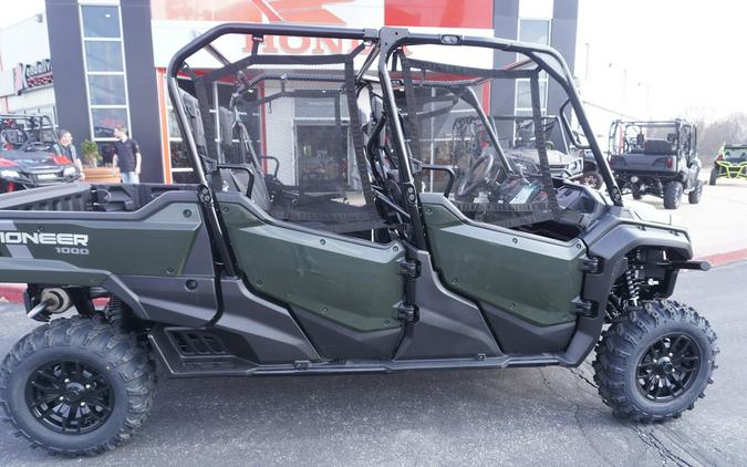 2024 Honda PIONEER 1000-6 DLX CRE