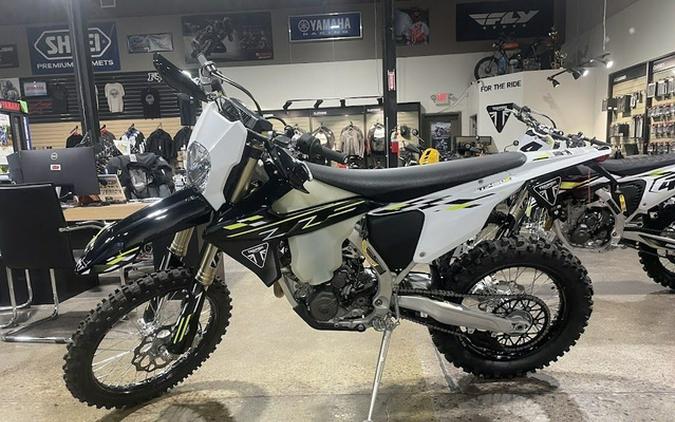 2026 Triumph TF 450-E Jet BlackPure White