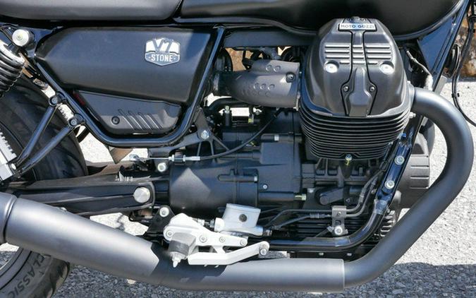 2024 Moto Guzzi V7 Stone