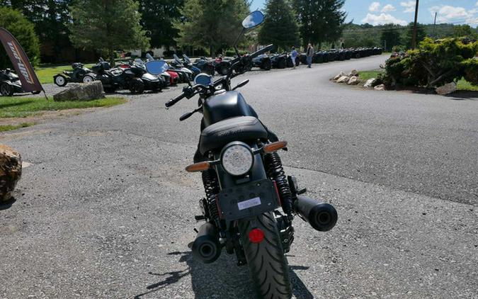 2024 Moto Guzzi V7 Stone