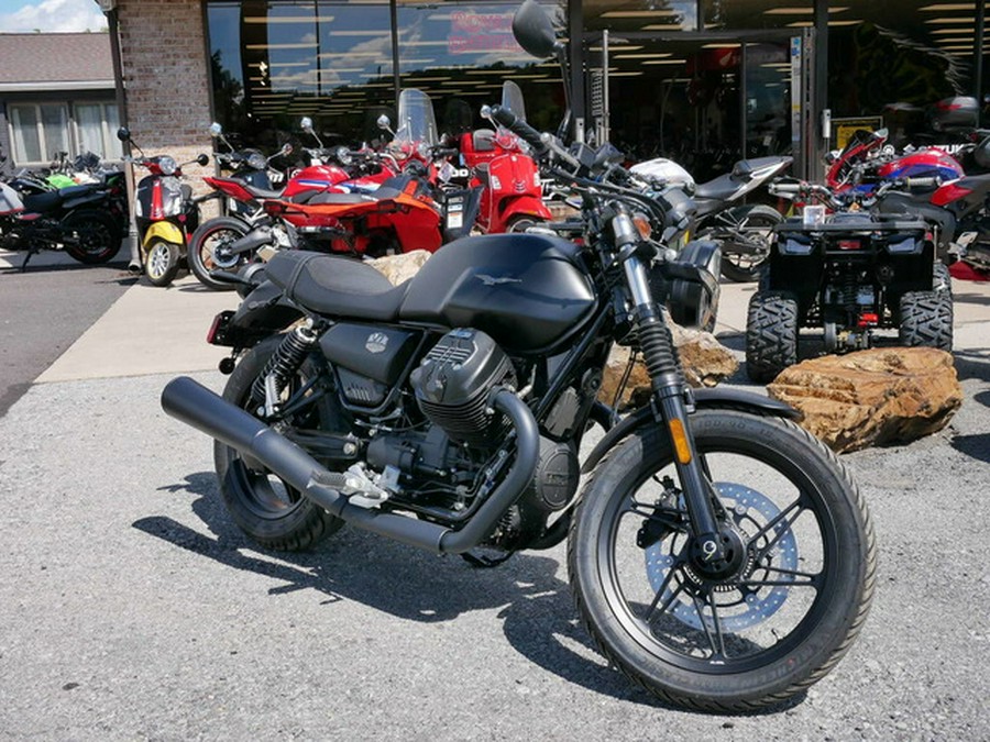 2024 Moto Guzzi V7 Stone