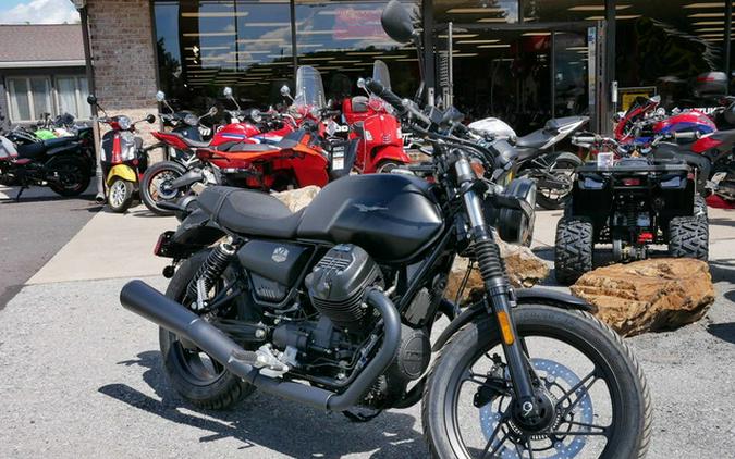 2024 Moto Guzzi V7 Stone