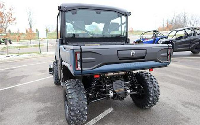 2026 Can-Am Defender XT CAB HD11