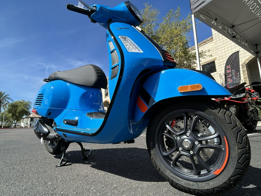 2025 Vespa GTS 310 SuperSport