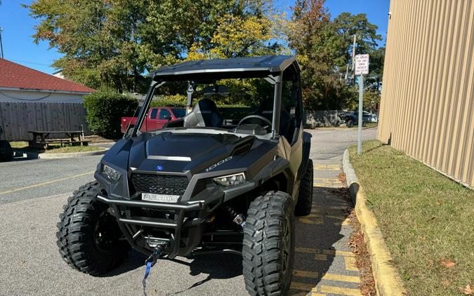 2026 Polaris GENERAL® XP 1000 Ultimate
