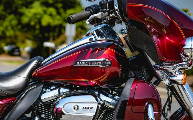 FLHTCUTG 2017 Tri Glide® Ultra