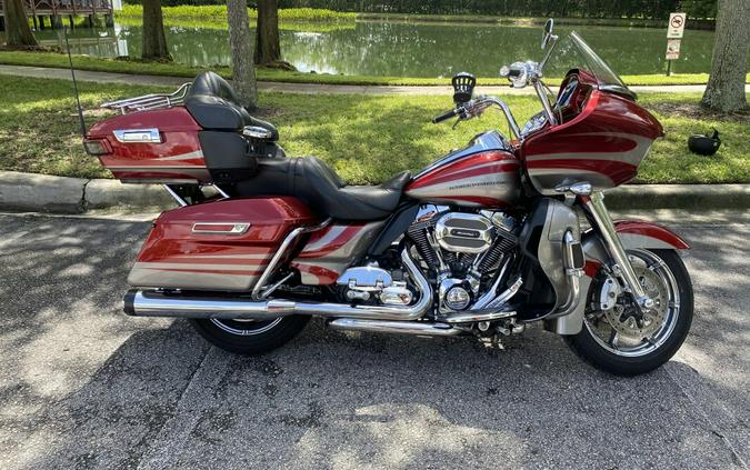 2016 Harley-Davidson CVO Road Glide Ultra