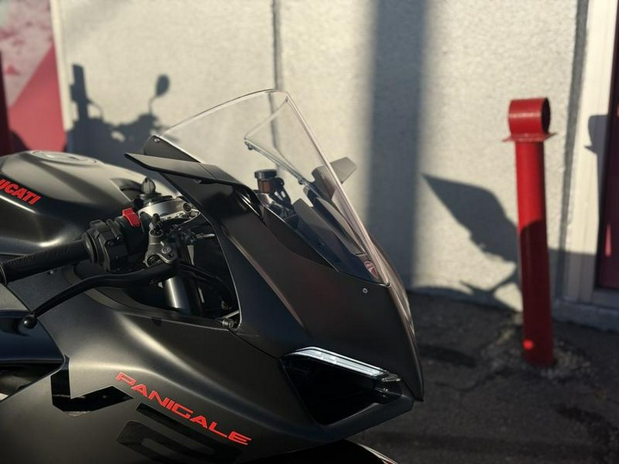 2024 Ducati Panigale V2 Black on Black