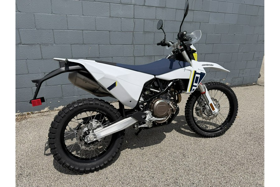 2027 701 Enduro - Husqvarna Motorcycles