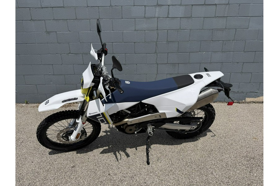 2027 701 Enduro - Husqvarna Motorcycles