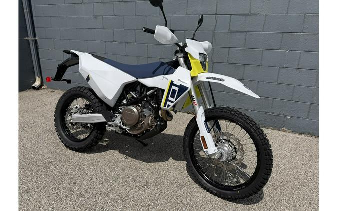 2027 701 Enduro - Husqvarna Motorcycles