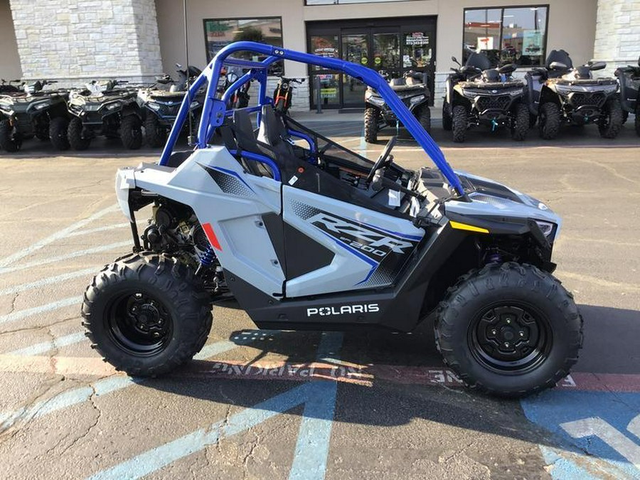 2026 POLARIS RZR 200 EFI