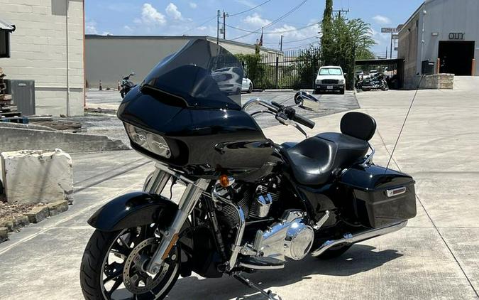 2022 Harley-Davidson® FLTRX - Road Glide®