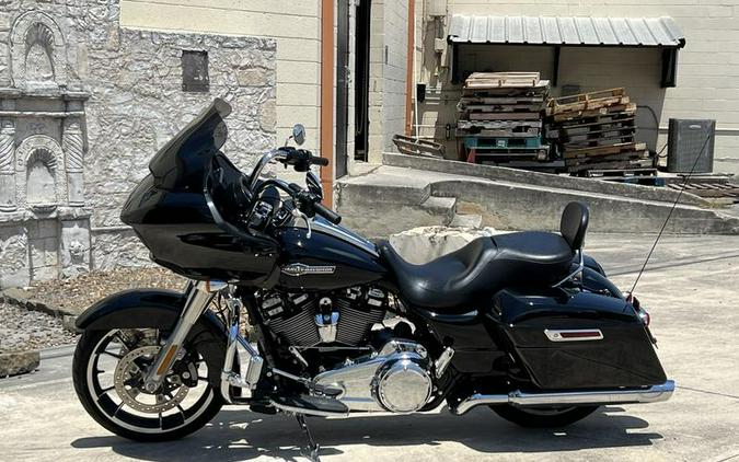 2022 Harley-Davidson® FLTRX - Road Glide®