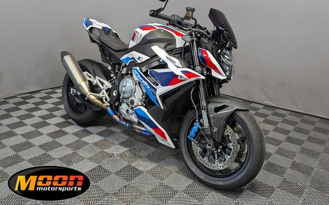 2023 BMW M 1000 R Light WhiteM Motorsport