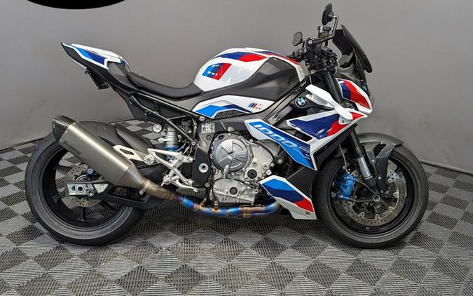 2023 BMW M 1000 R Light WhiteM Motorsport