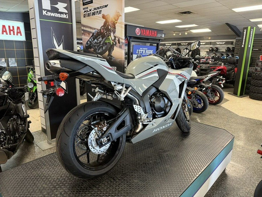 2026 Honda CBR600R ABS ABS