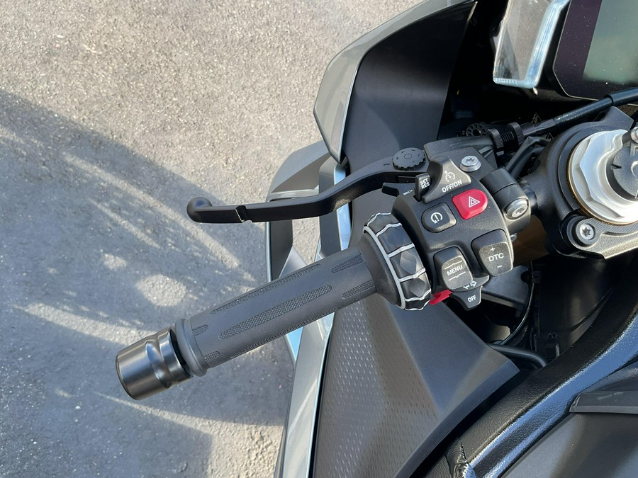 2026 BMW S 1000 RR
