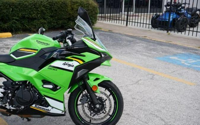 2025 Kawasaki EX500JSFAL Ninja 500 KRT SE (ABS)