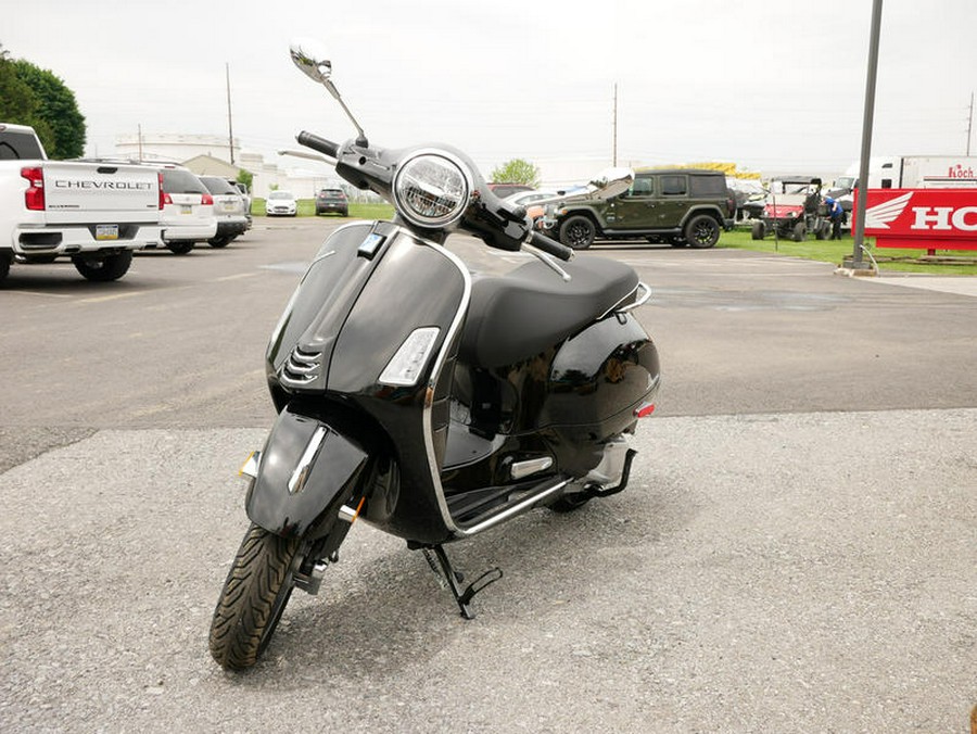 2024 Vespa GTS Super 300