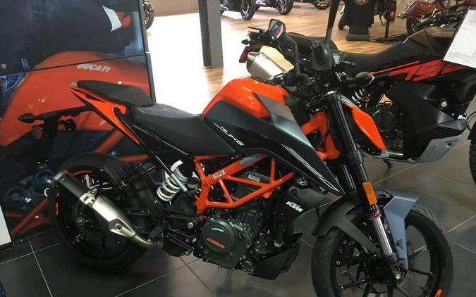 2023 KTM 390 Duke