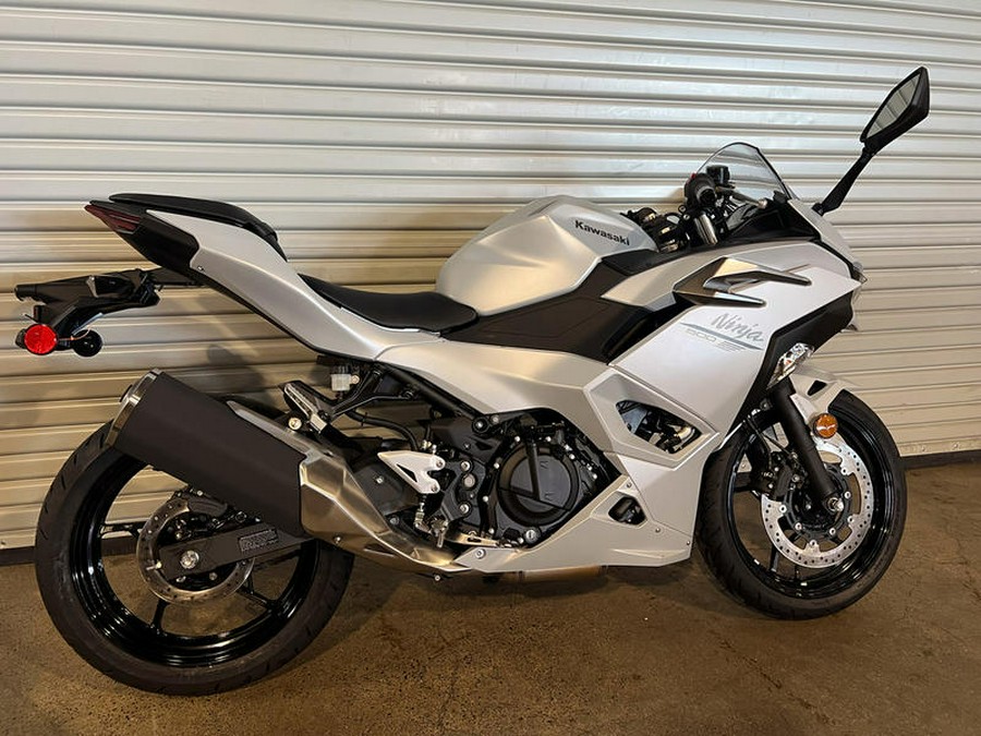 2024 Kawasaki Ninja® 500 ABS