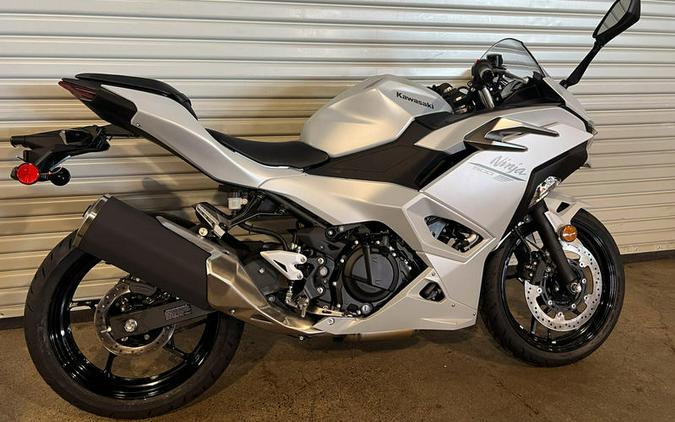 2024 Kawasaki Ninja® 500 ABS