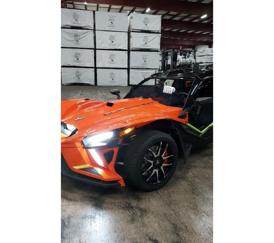 2022 Polaris Slingshot® Slingshot® R Volt Orange Fade (Manual)