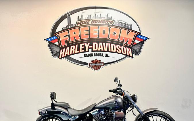 2017 Harley-Davidson Softail® Breakout®