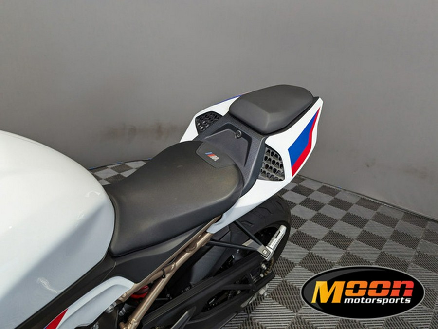 2022 BMW S 1000 RR Light White Racing Blue Racing Red