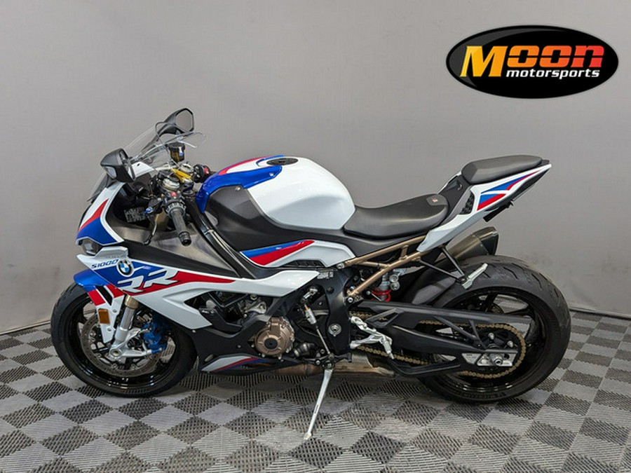 2022 BMW S 1000 RR Light White Racing Blue Racing Red