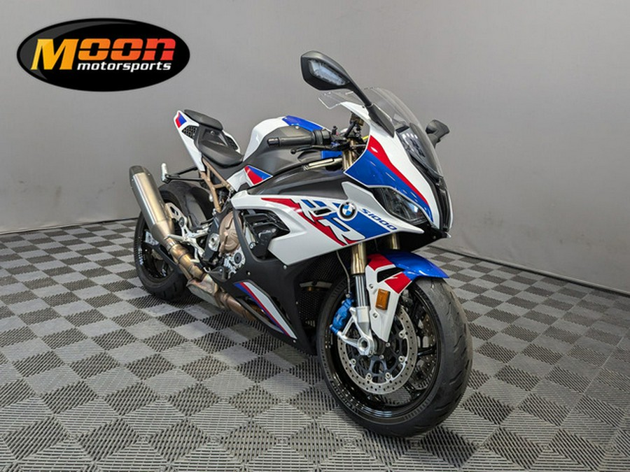 2022 BMW S 1000 RR Light White Racing Blue Racing Red