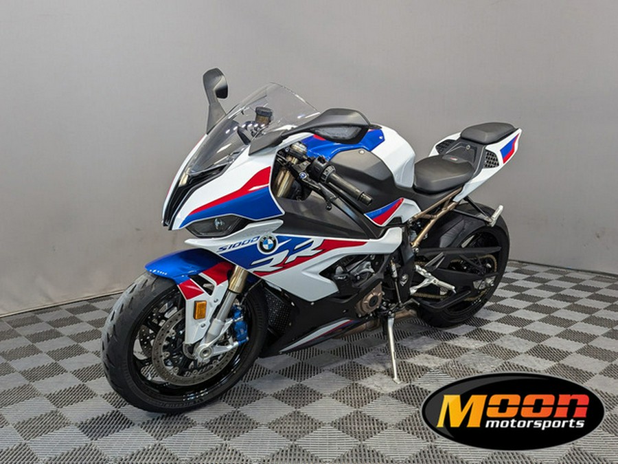 2022 BMW S 1000 RR Light White Racing Blue Racing Red