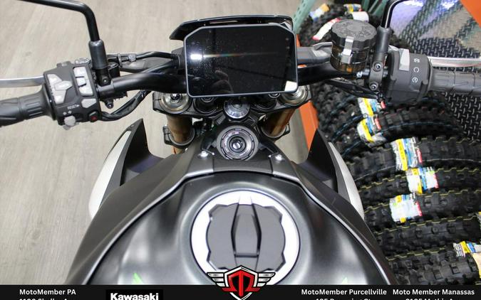 2026 Kawasaki Z900 SE ABS