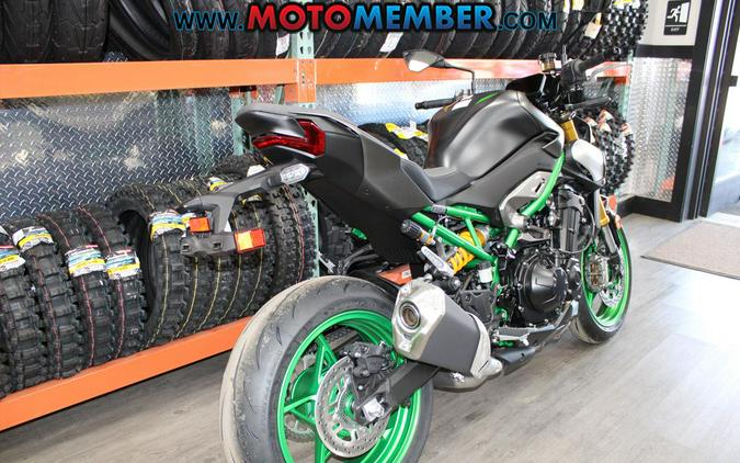 2026 Kawasaki Z900 SE ABS