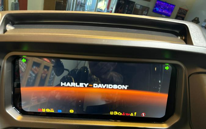 2026 Harley-Davidson Road Glide®