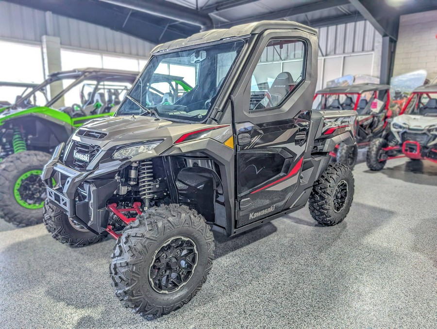 2025 Kawasaki RIDGE XR HVAC Metallic Graystone - 504336