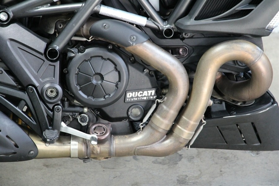 2014 DUCATI DIAVEL STRADA