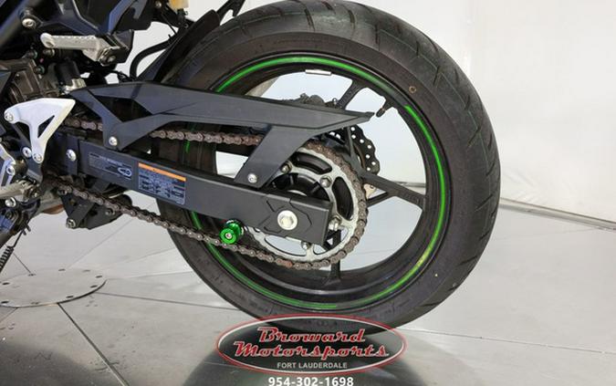 2023 Kawasaki Ninja 400 Metallic Magnetic Dark Gray/Twilight Bl KRT Edition