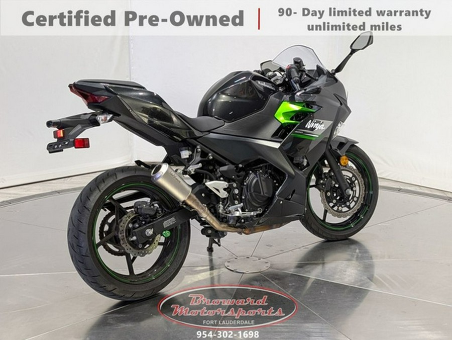 2023 Kawasaki Ninja 400 Metallic Magnetic Dark Gray/Twilight Bl KRT Edition