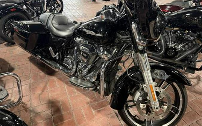 2017 Harley-Davidson Street Glide® Special