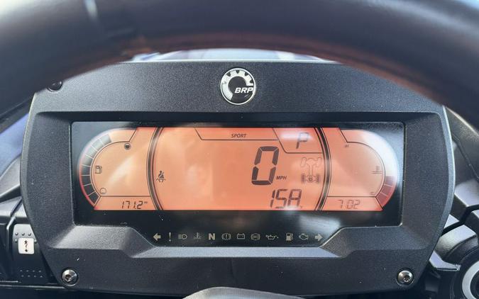 2023 Can-Am® Commander X mr 1000R Mossy Oak Break-Up Country Camo