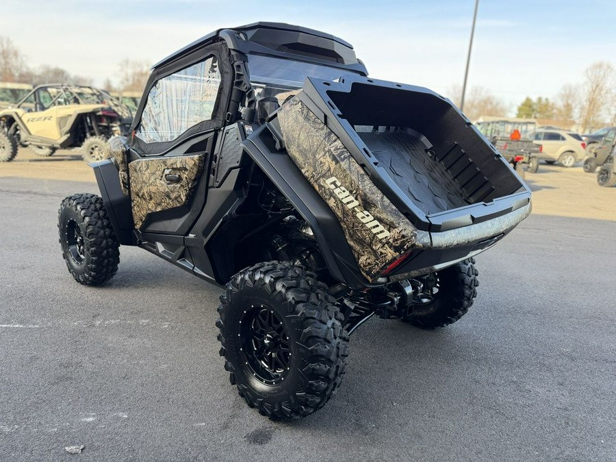 2023 Can-Am® Commander X mr 1000R Mossy Oak Break-Up Country Camo